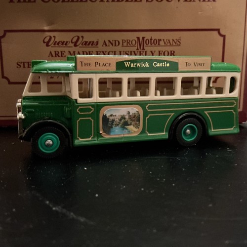 Lledo warwick castle aec - castle,