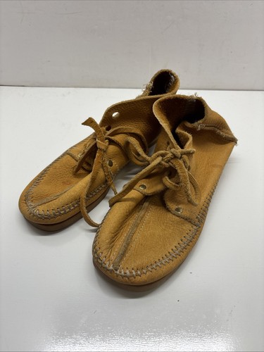 Vtg quoddy deerskin moccasins - deerskin,