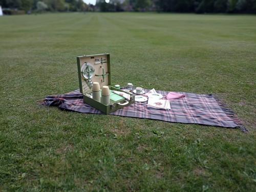 Brexton vintage picnic set - brexton,