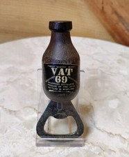 Vintage VAT 69 Finest Scotch