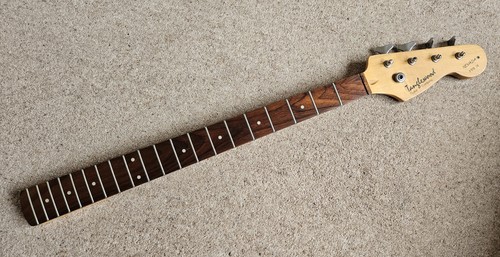 Tanglewood bass guitar - , neck