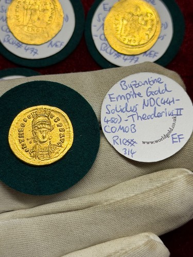 Byzantine empire gold solidus - empire,