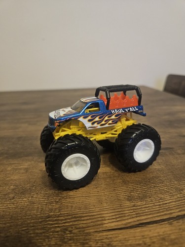 Hot wheels monster jam diecast - wheels,