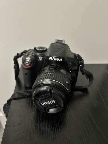 Nikon d5200 1mp dslr - d5200,