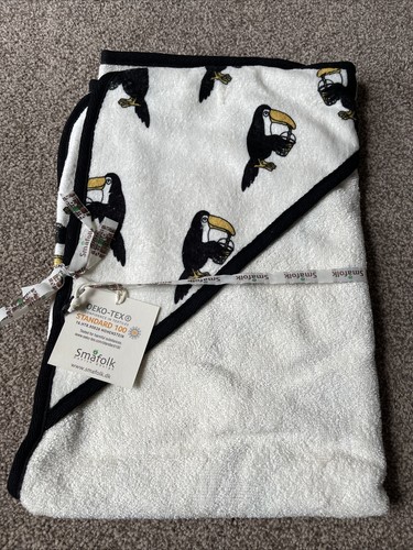 Smafolk black white pelican