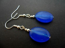 A PAIR OF DANGLY OVAL JADE BEAD EARRINGS. NEW. 