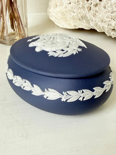 Vintage wedgwood jasperware - wedgwood,