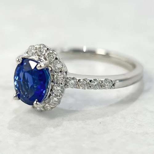 Royal blue sapphire 53ct - royal, 1.53ct