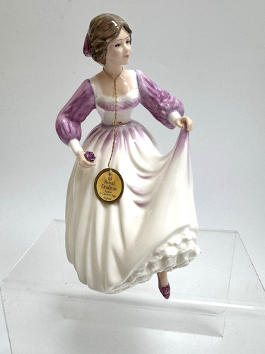 Royal doulton lady - lady, figurine
