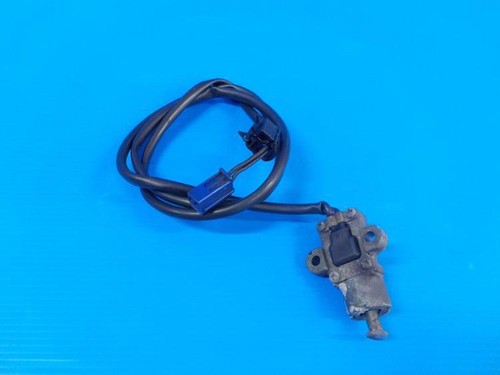 Side stand sensor - side,