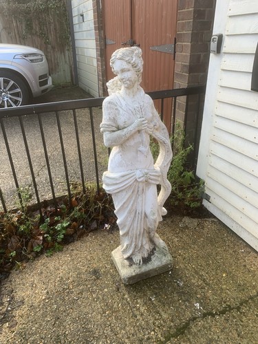 Sculpture diana the huntress - sculpture,