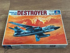 Italeri Model Kit 149 - 1:72 Douglas B-66B Destroyer Plane