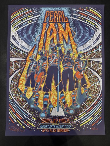 Pearl jam chicago wrigley - pearl,