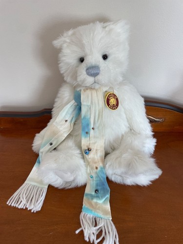 Charlie bears snowflake - charlie,