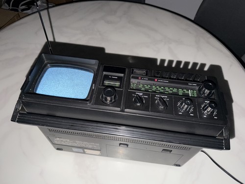 Waltham w154 portable - waltham, vintage
