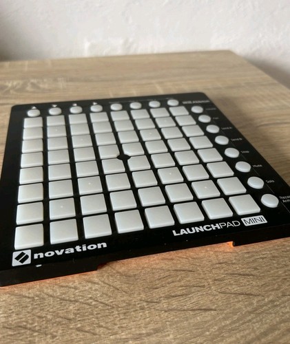 Novation launchpad mini mk2 - launchpad,