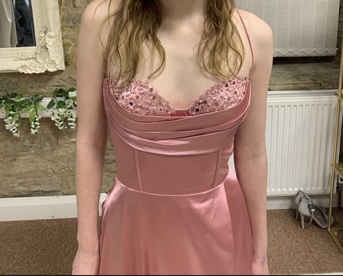 Beautiful salmon pink prom - beautiful,