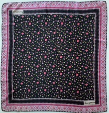 PD5 A Hand Stitched Flower