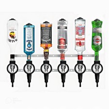 6 Bottle Wall Bracket Set + 6 Deluxe Optic Spirit Measures Bar Pub Club