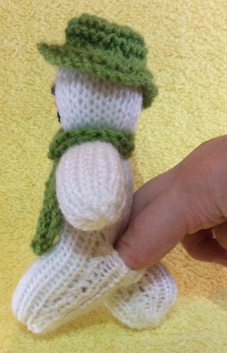 Knitting pattern the snowman - -,