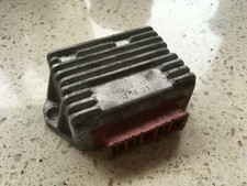 1320 Piaggio Vespa 3 PIN (THREE PIN) Voltage Regulator 12V Volt Rectifier 161639