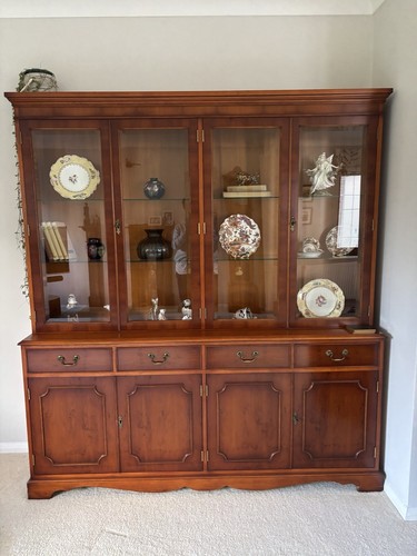Bradley yew door display - bradley,