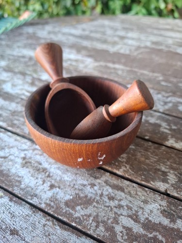 Vintage rustic wooden bowl - rustic,