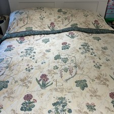 VINTAGE QUILT FRILLED FLORAL LEAVES 250cmX255 Cm custom made last chance moving 