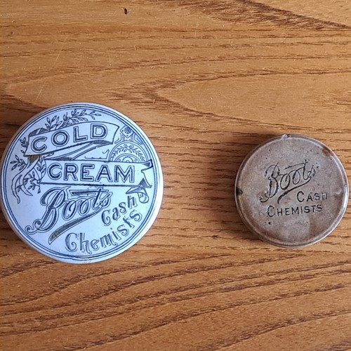 1890 pot lid - 1890’s,