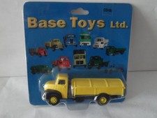 Base Toys CO-05, Leyland Comet 4 wheel Refuse Truck in yellow - 1:76 scale