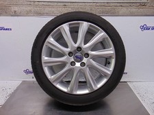 Volvo V40 Alloy wheel tyre mk3