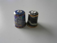  2 CRYSTAL TOPPED  BONE CHINA THIMBLES  ROCKINGHAM BLUE & WHIELDON BLACK AGATE