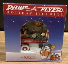 2000 Radio Flyer Wagon w/Globe