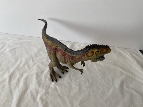Large carnivore dinosaur toy - large,