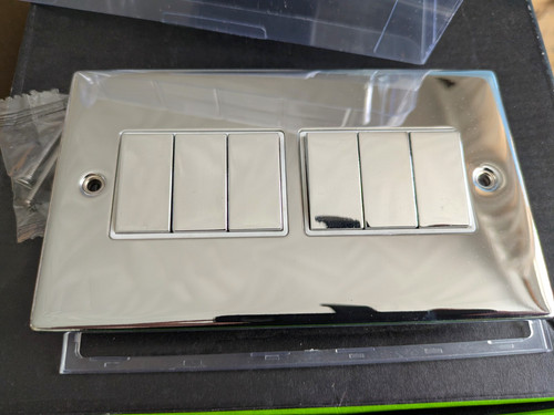 Gang way 10a switch - 2,