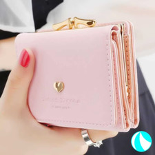 Small Women’s Wallet Heart