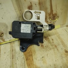 FUEL FLAP DOOR ACTUATOR /