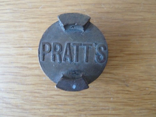 Pratts petrol can cap vintage - can,