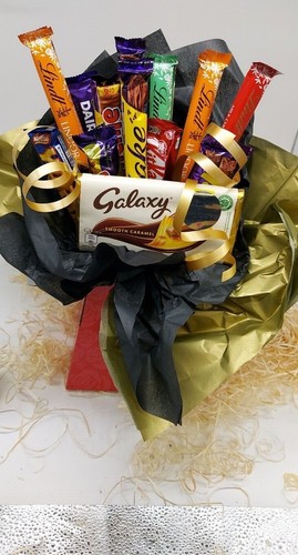 Chocolate lindt cadbury - chocolate,