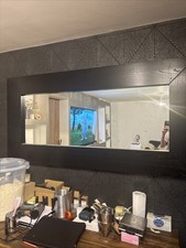 Full Length Rectangle Wall