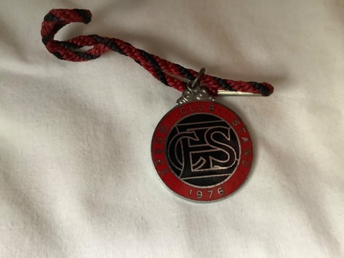Horse racing members - racing, enamel