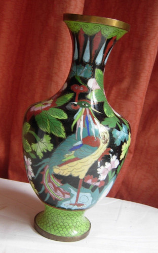 Chinese cloisonne vase with