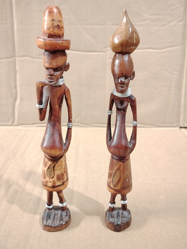 Vtg handmade wooden figures - vtg, of