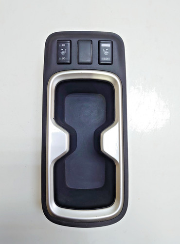 Nissan navara np300 cup holder - nissan,