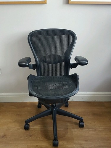 Black herman miller - black, aeron