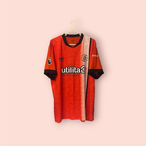 Luton town football - luton,