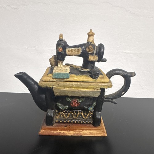 Sewing machine novelty - machine,
