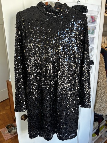 Black sequin long sleeve - black,