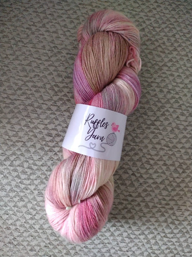 Ruffles yarn hand dyed 4ply - ruffles, hand-dyed