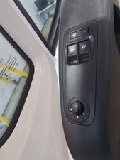 ELECTRIC WINDOW SWITCH FRONT